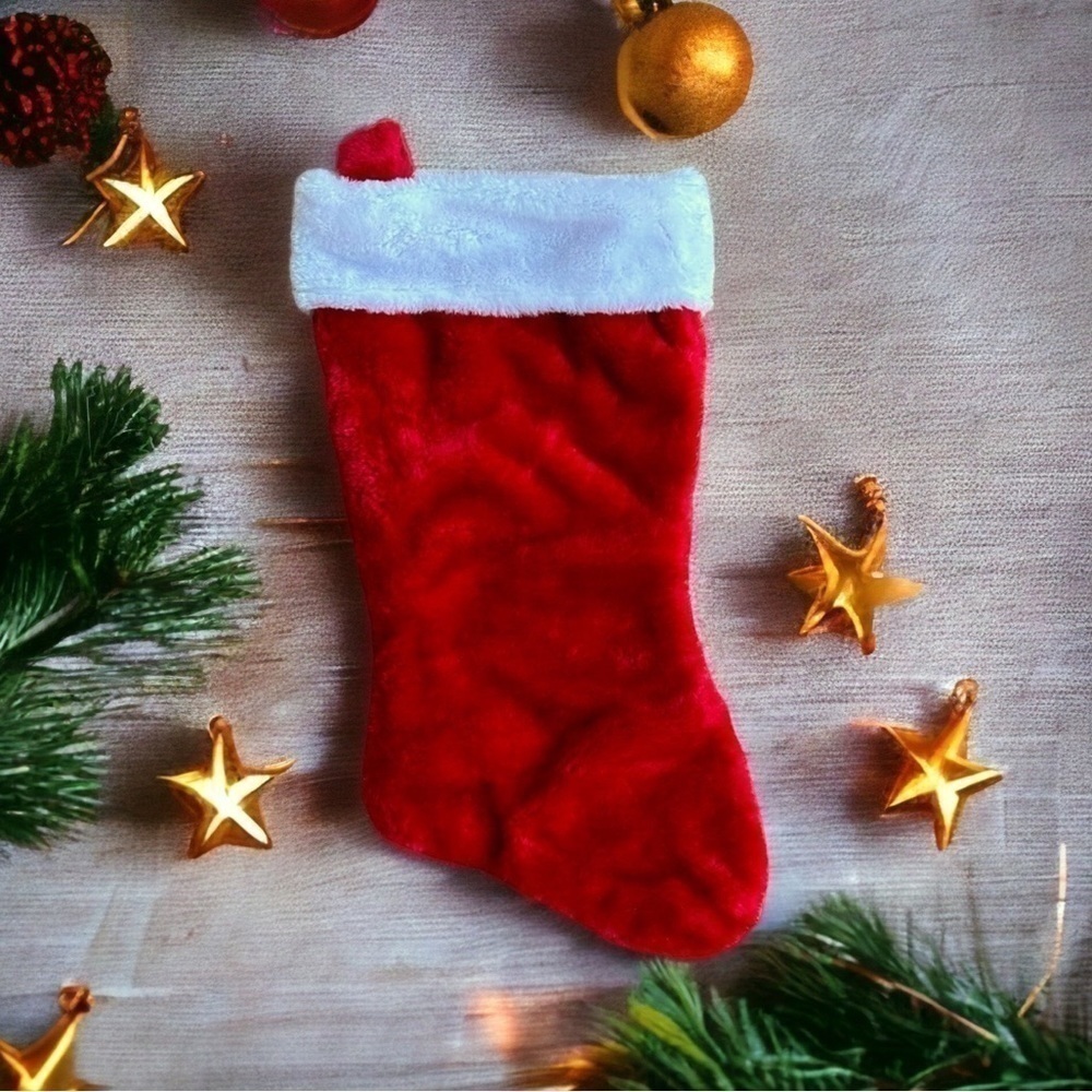 2/$10 Item: NWOT Classic Red Christmas Stocking